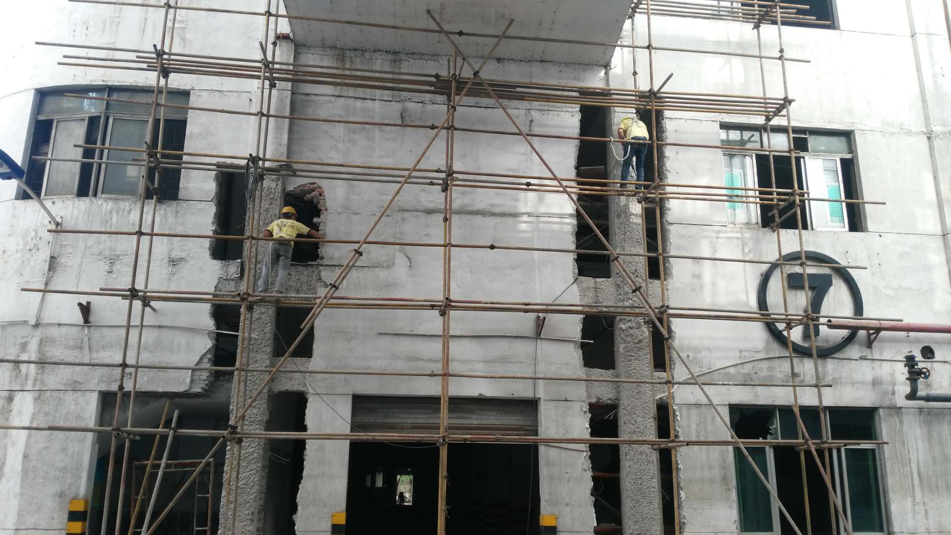 广东格兰仕集团厂房结构加固