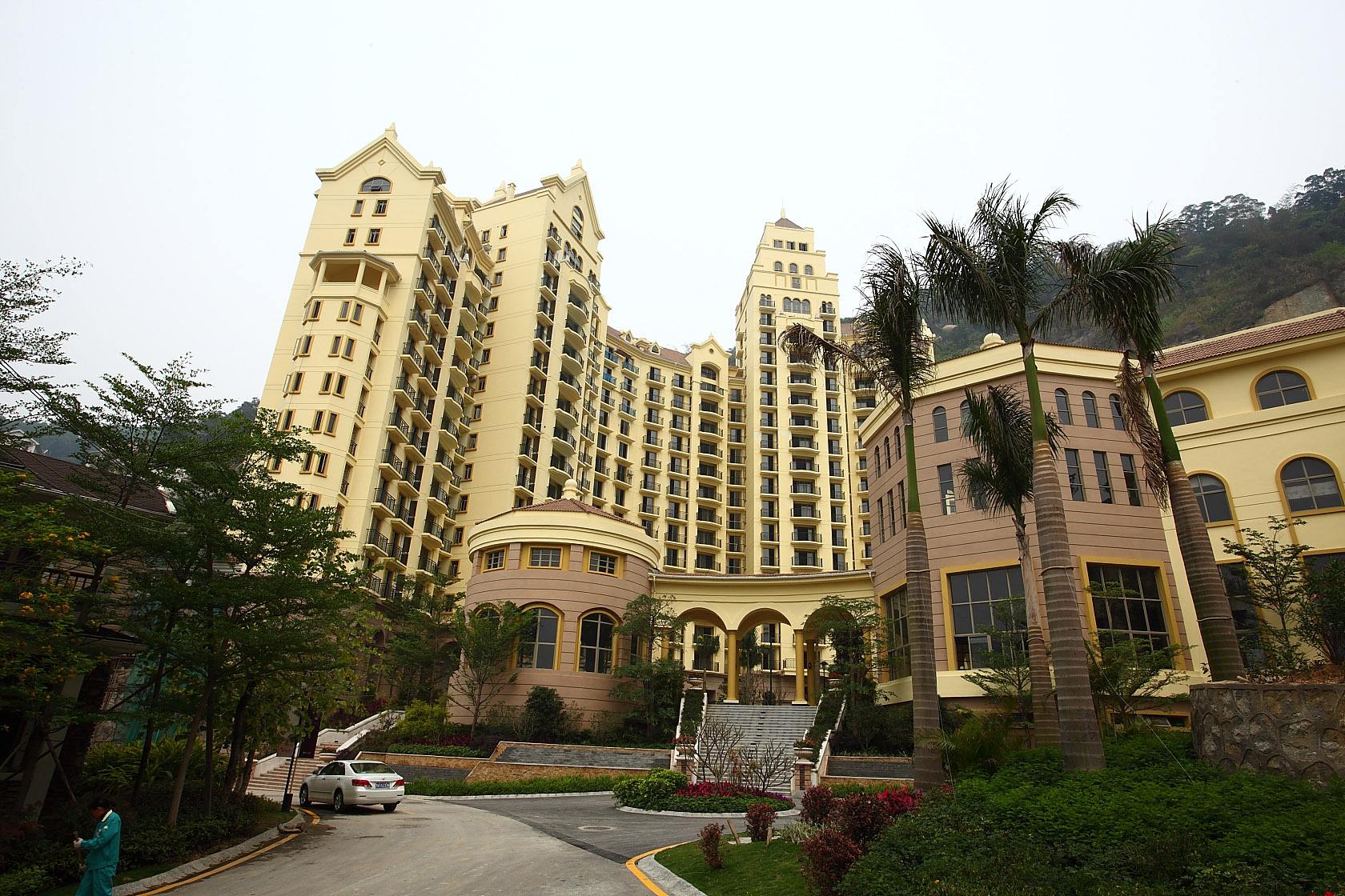 广州保利林语山庄8D9D局部结构加固工程