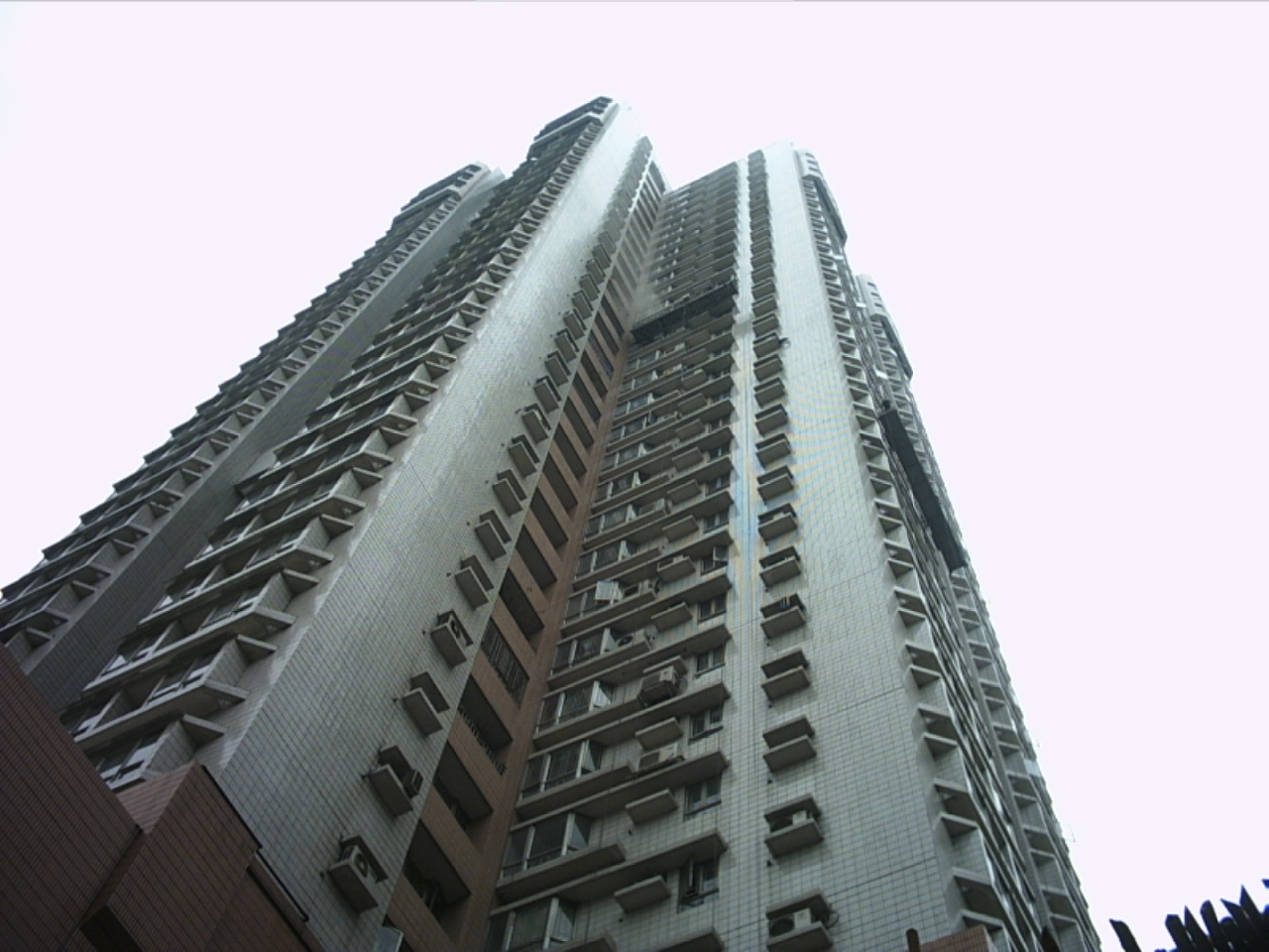 广州钢铁厂住宅外墙防水补漏工程