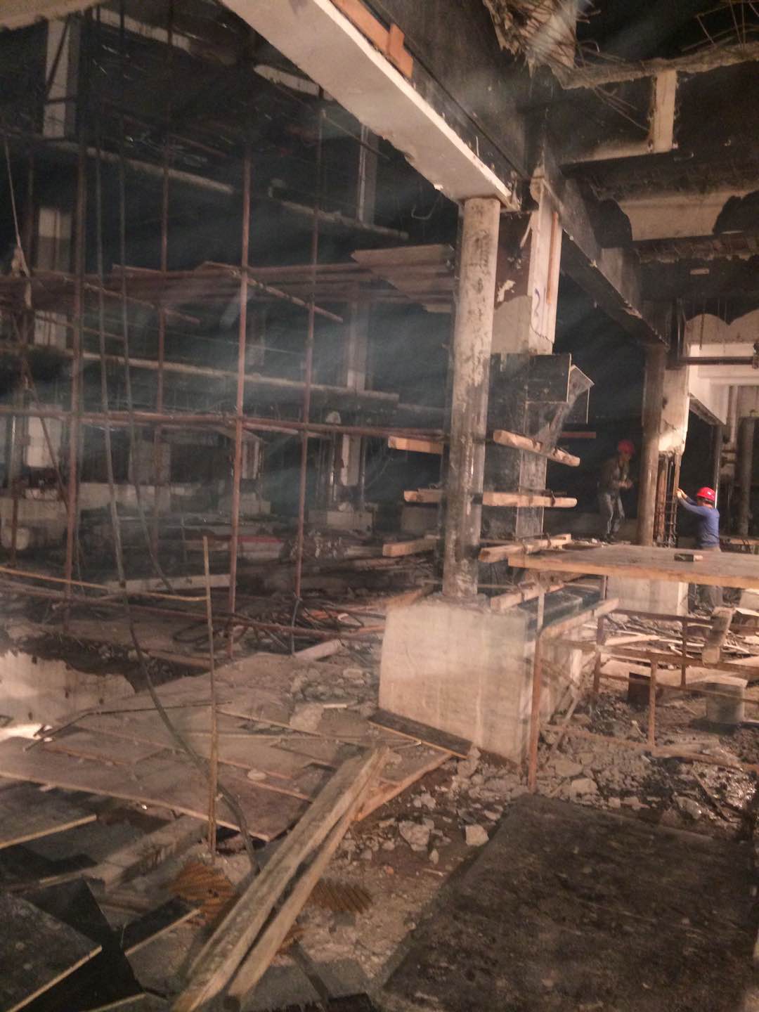 顺德碧桂园中七路别墅基础加固纠偏工程