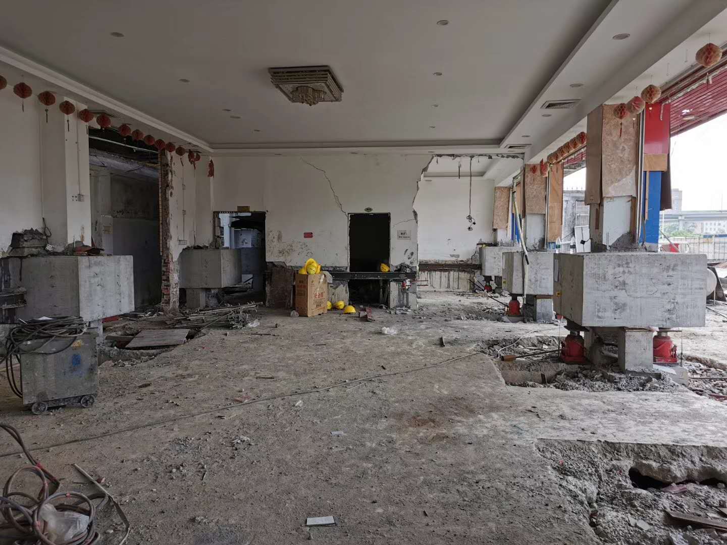 广花一级公路地下综合管廊及道路快捷化改造明挖管廊房屋加固工程