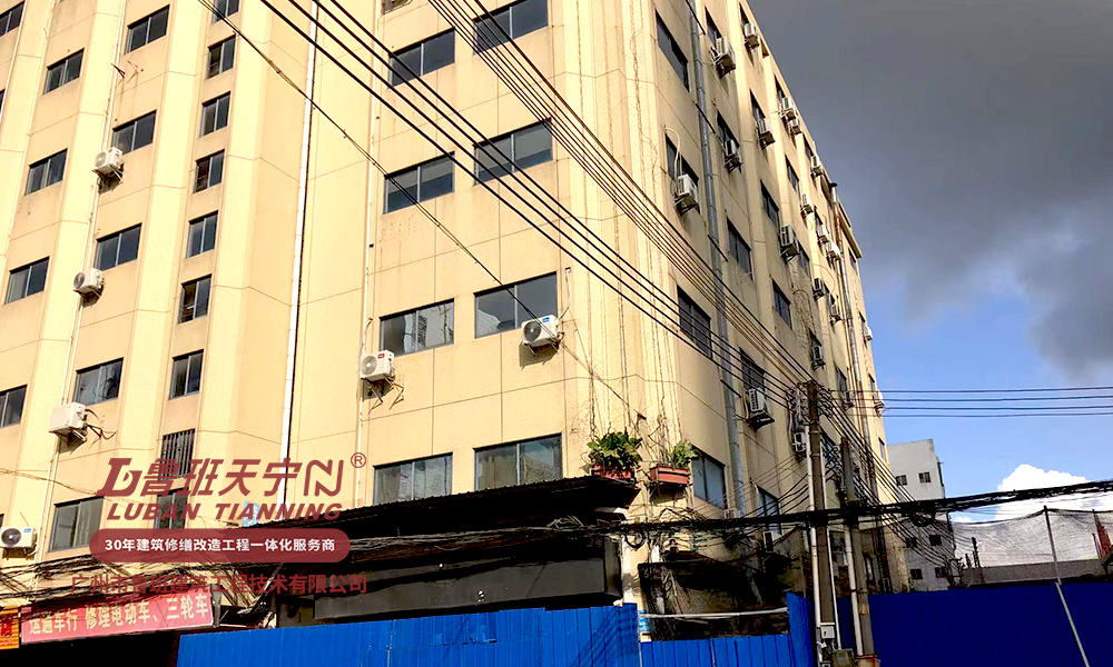 南海平洲夏东万利商业楼纠偏加固工程