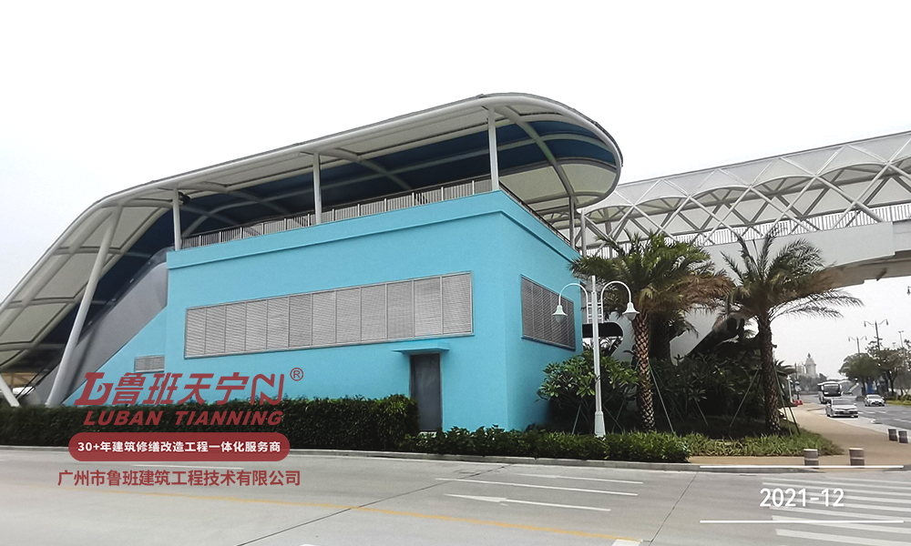 珠海长隆海洋王国科学馆前广场外墙喷涂工程